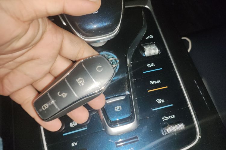 BYD Qin Plus 2022 car image #9