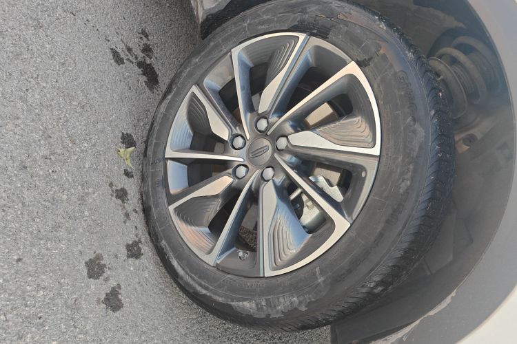 GEELY Coolray New Energy 2022 car image #9