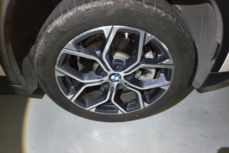 BMW X1 2022 #9 BMW X1 2022 car image #9