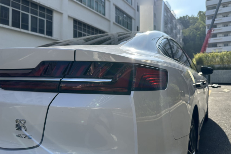 BYD Han 2021 car image #9