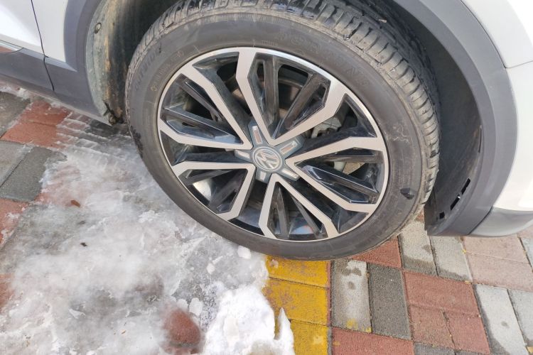 T-Roc 2019 car image #9