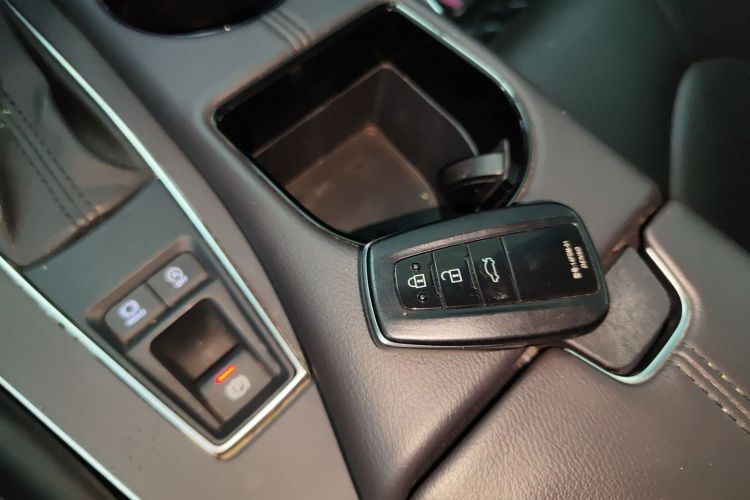 Toyota Avalon 2019 #9 Toyota Avalon 2019 car image #9