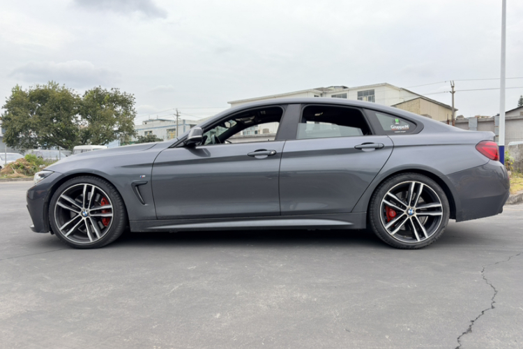 BMW 4 Series 2020 car image #9