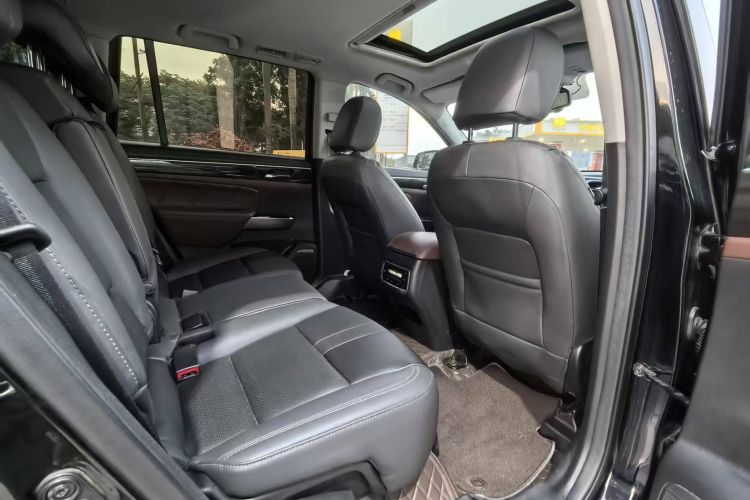 GAC Trumpchi GS8 2018 #9 GAC Trumpchi GS8 2018 car image #9