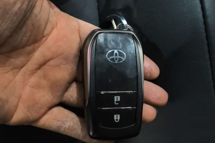 RAV4 2017 #9 RAV4 2017 car image #9