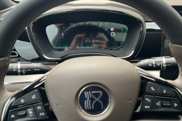 BYD Han 2021 car image #9