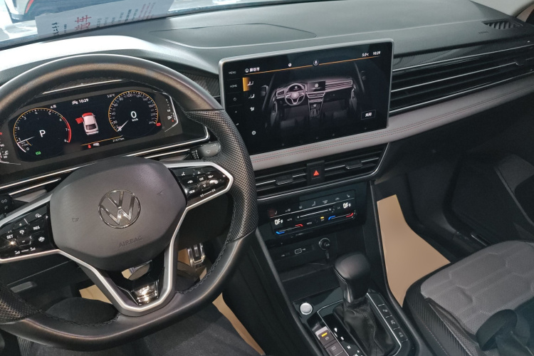 Volkswagen Tiguan X 2023 #9 Volkswagen Tiguan X 2023 car image #9