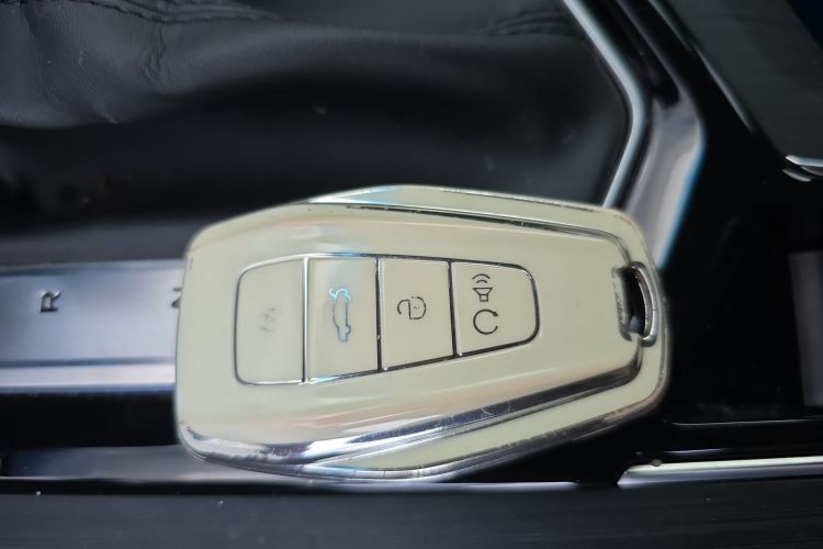 GEELY Emgrand S 2022 #9 GEELY Emgrand S 2022 car image #9