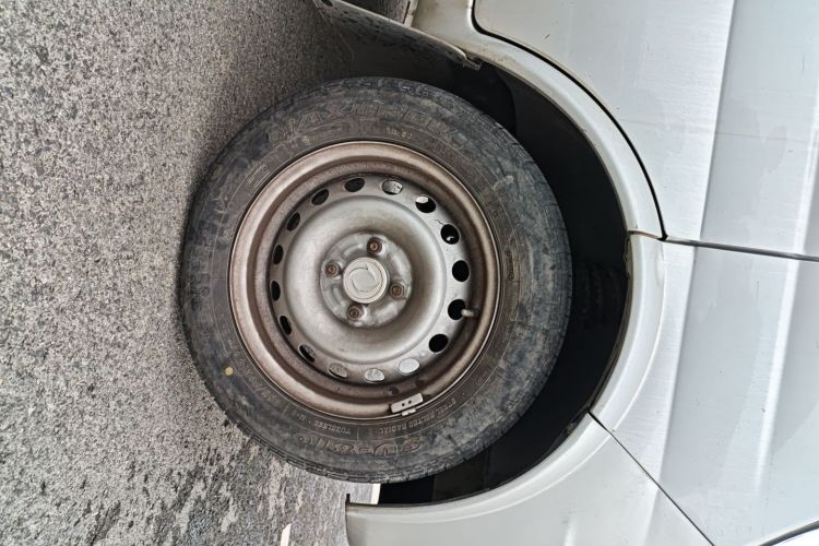 2019 immagine di auto #9