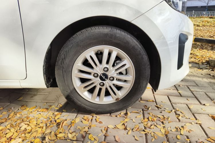 起亚 焕驰 2022 汽车图片 #9