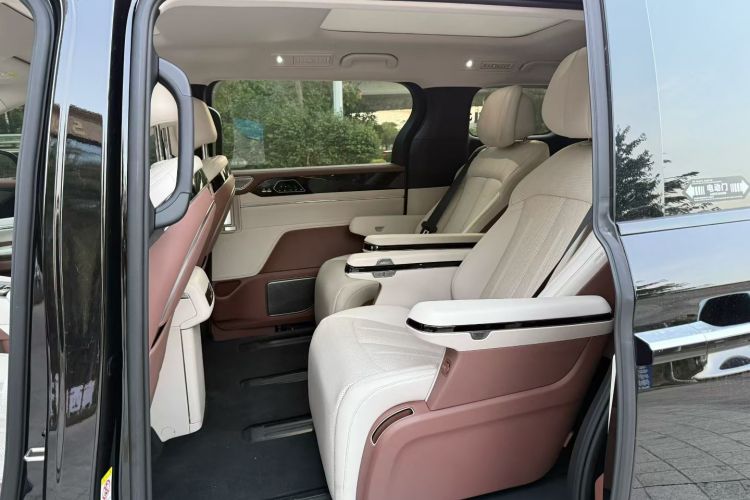 BYD Xia 2024 #9 BYD Xia 2024 immagine di auto #9