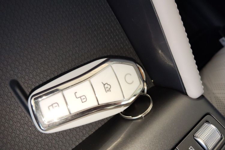 BYD YuanUP 2025 car image #9