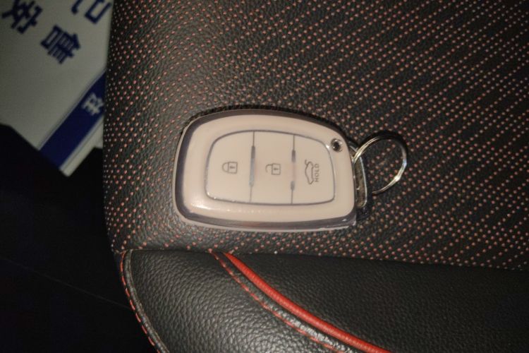 Hyundai ix25 2018 #9 Hyundai ix25 2018 car image #9