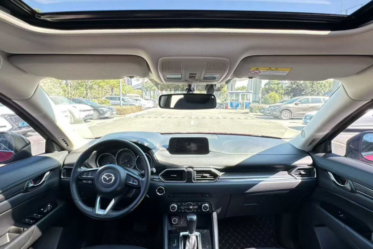 Mazda CX-5 2018 car image #9