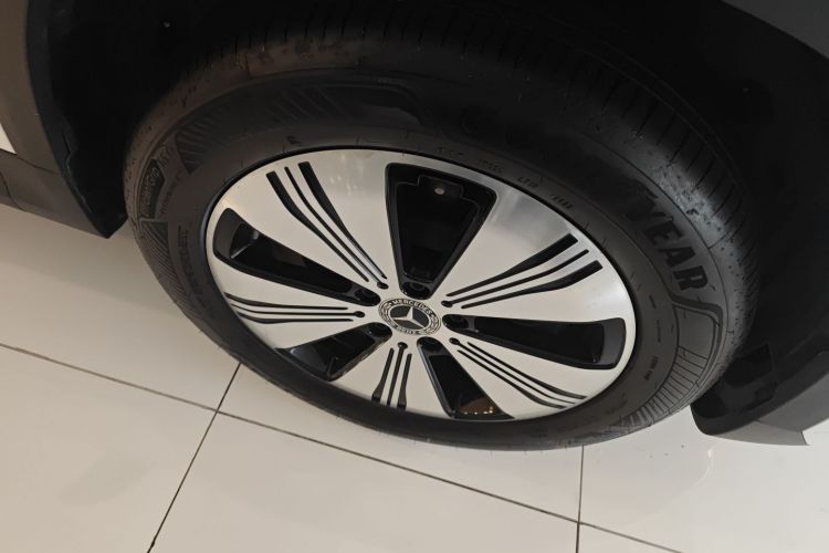 Mercedes-Benz EQA Class 2025 #9 Mercedes-Benz EQA Class 2025 immagine di auto #9