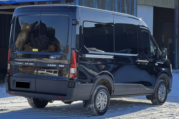 Ford Transit T8 2025 car image #9