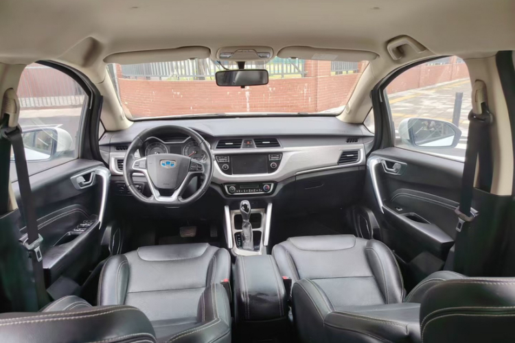 Vision X3 2019 car image #9