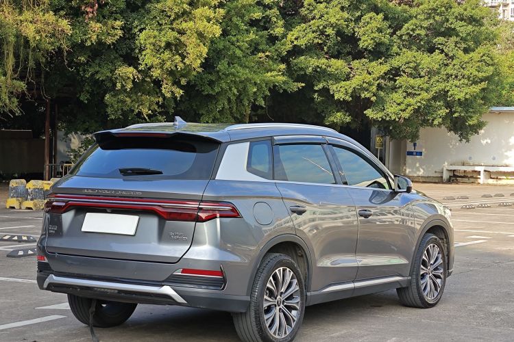BYD Song Pro New Energy 2023 car image #9