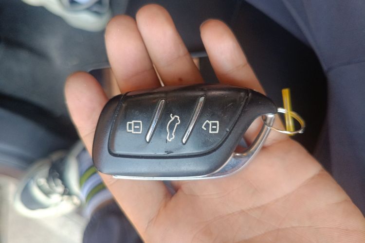 MG 5 2022 immagine di auto #9