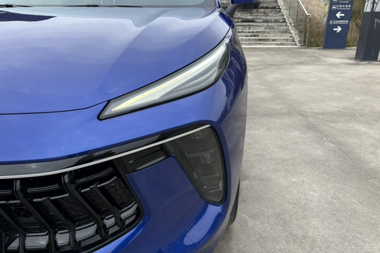 Forthing T5 EVO 2021 car image #9