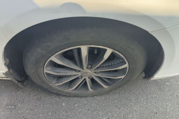 Roewe i5 2020 car image #9