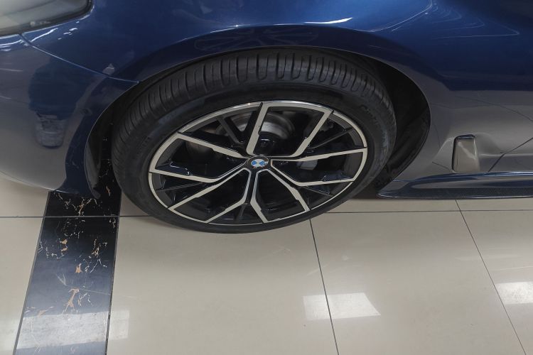 BMW 5 Series 2020 #9 BMW 5 Series 2020 car image #9