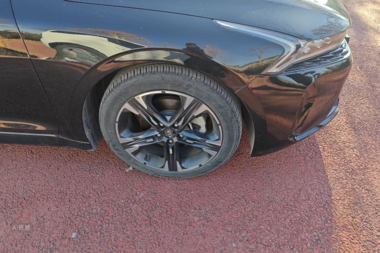 Kia K5 2021 car image #9