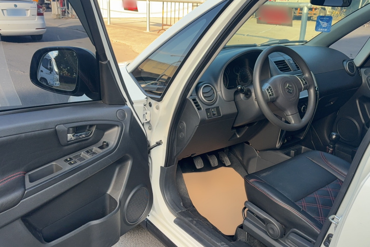 铃木 天语 SX4 2016 汽车图片 #9