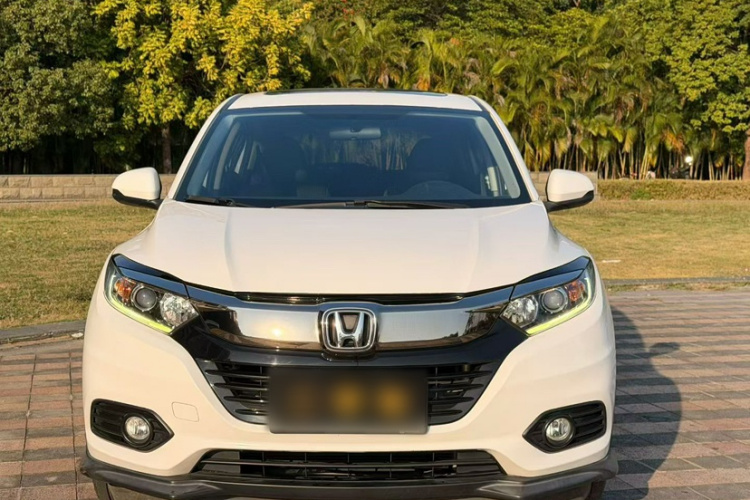 Honda VEZEL 2021 car image #9