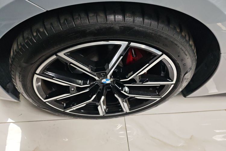 BMW 4 Series 2023 immagine di auto #9