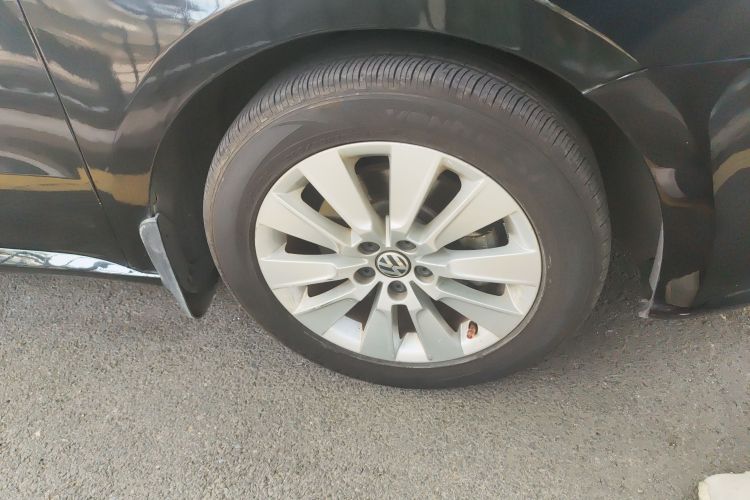 Volkswagen Lavida 2013 immagine di auto #9