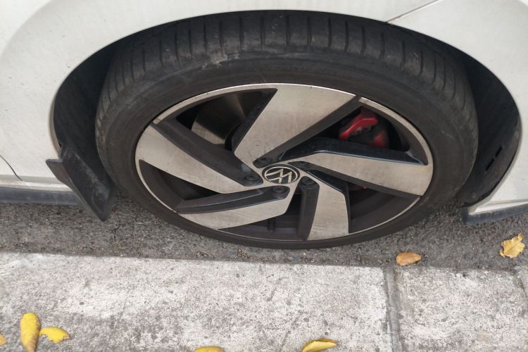 Volkswagen GolfGTI 2024 #9 Volkswagen GolfGTI 2024 car image #9