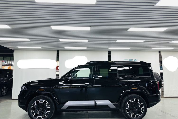 方程豹 豹8 2025 汽车图片 #9