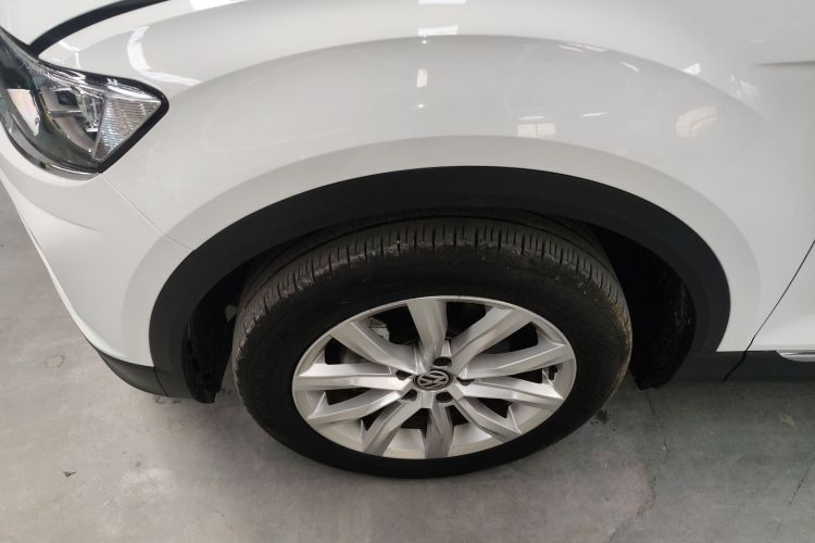 T-Roc 2019 car image #9