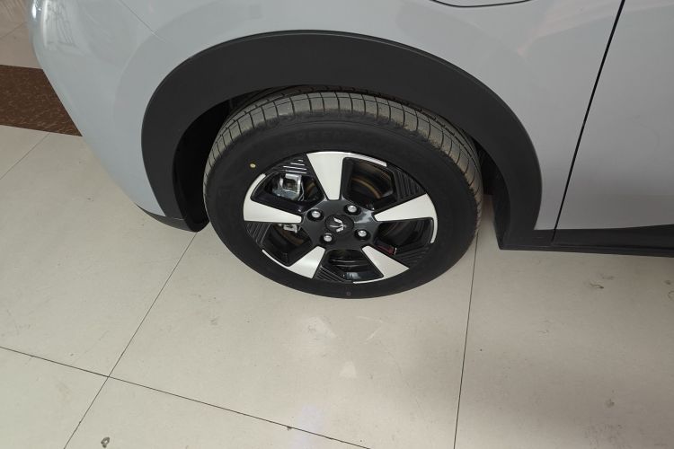 Wuling Binguo PLUS 2025 #9 Wuling Binguo PLUS 2025 immagine di auto #9