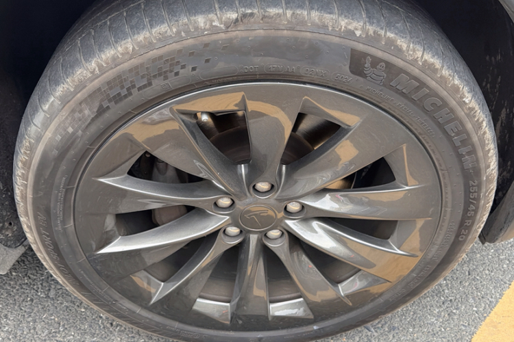 Tesla Model X 2019 immagine di auto #9