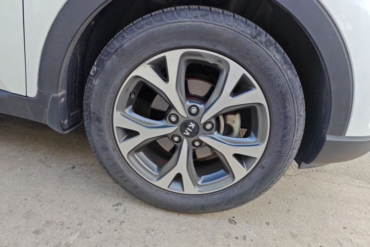 起亚 KX3傲跑 2017 汽车图片 #9