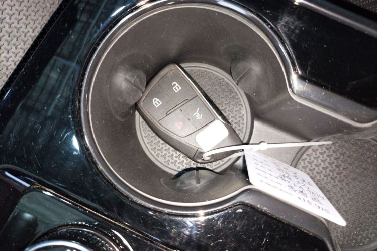 Chevrolet Equinox Plus 2024 car image #9