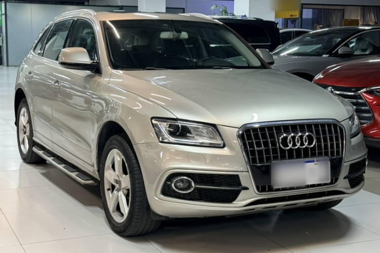 Audi Q5 2018 صورة سيارة #9