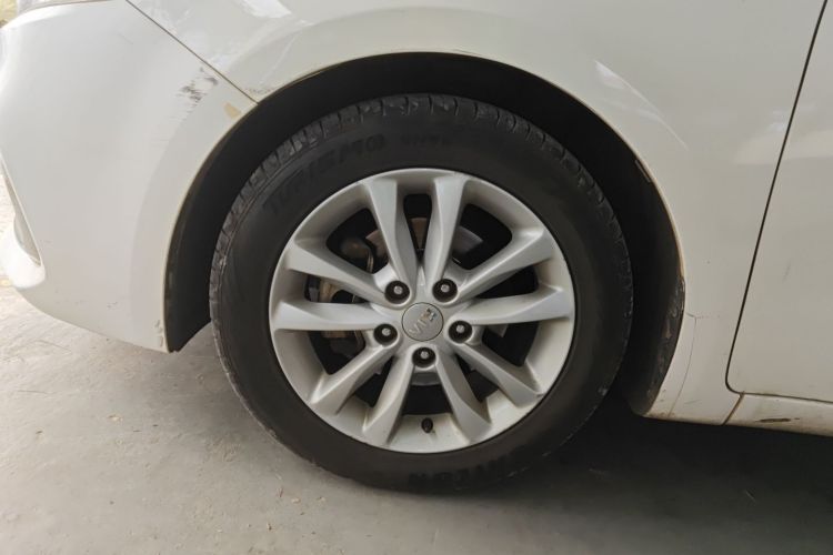Kia K3 2017 #9 Kia K3 2017 car image #9