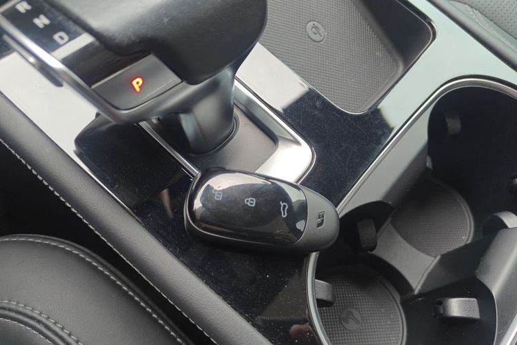 理想汽车 理想ONE 2021 汽车图片 #9