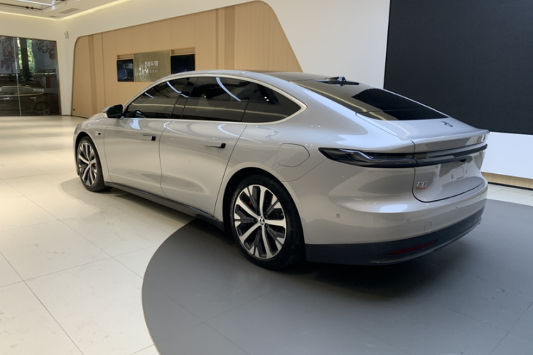 蔚来 蔚来ET7 2022 汽车图片 #9