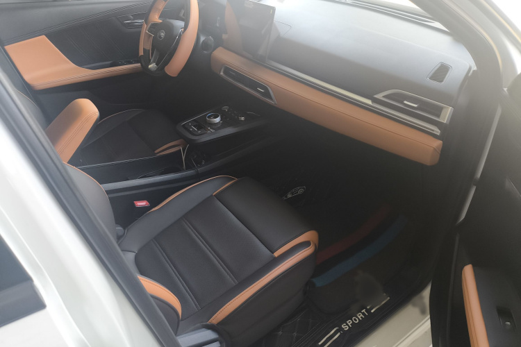 BYD e2 2021 #9 BYD e2 2021 immagine di auto #9