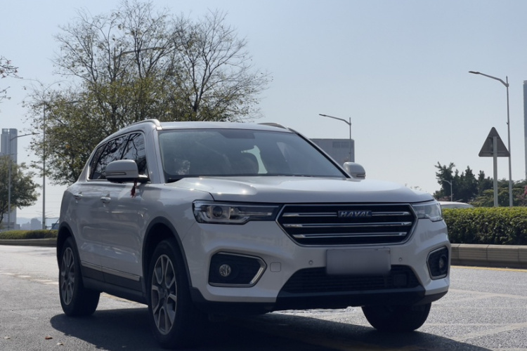 Haval 2018 car image #9