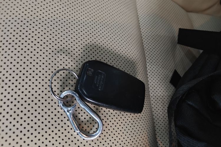 丰田 皇冠 2016 汽车图片 #9