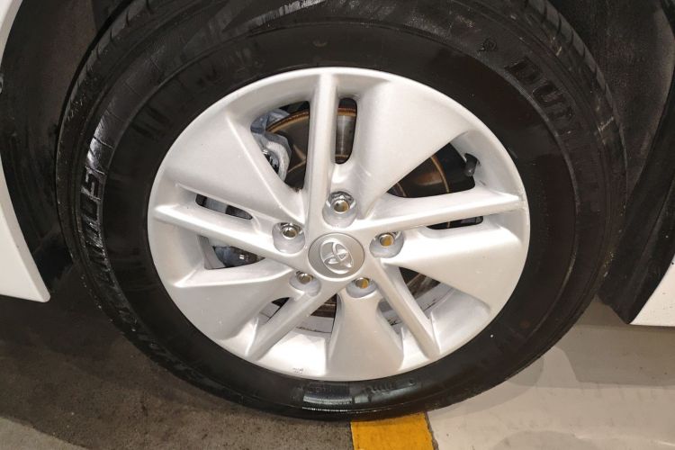 丰田 卡罗拉 2017 汽车图片 #9