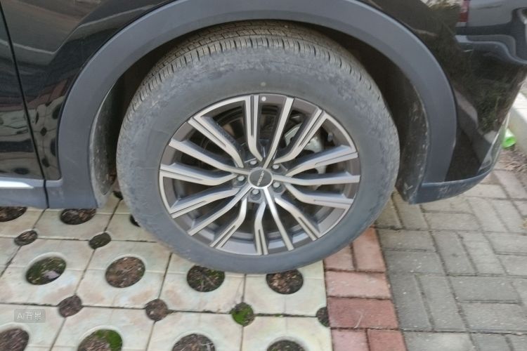 X70 PLUS 2024 car image #9
