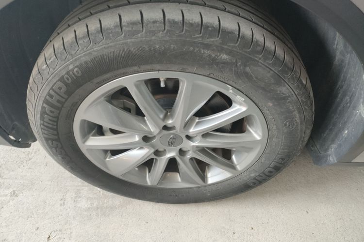 GEELY JiaJi 2021 car image #9