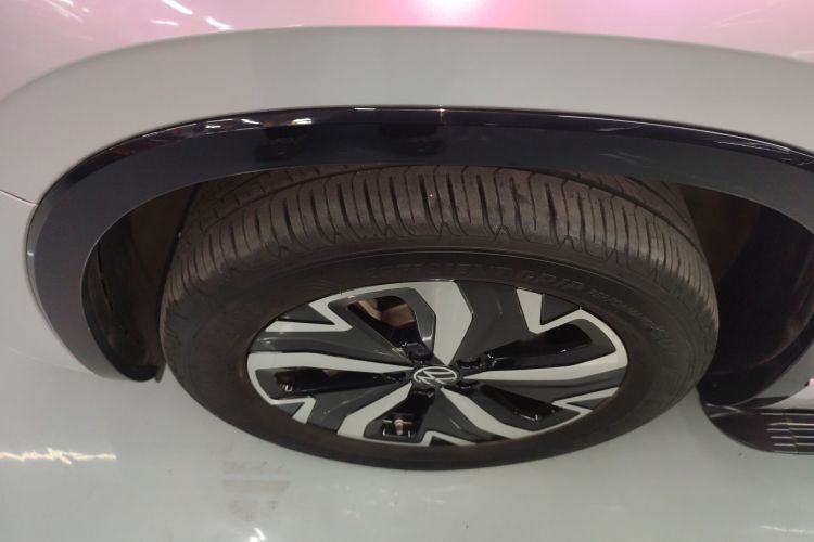 Volkswagen Tayron GTE 2023 immagine di auto #9