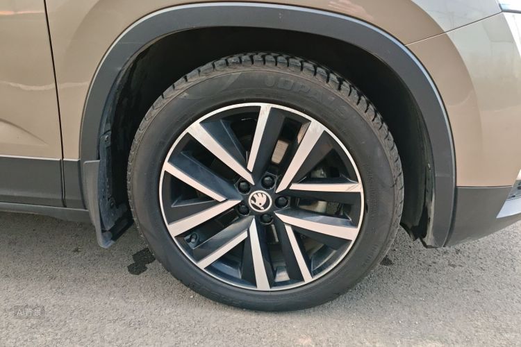 Skoda Kamiq 2018 #9 Skoda Kamiq 2018 car image #9